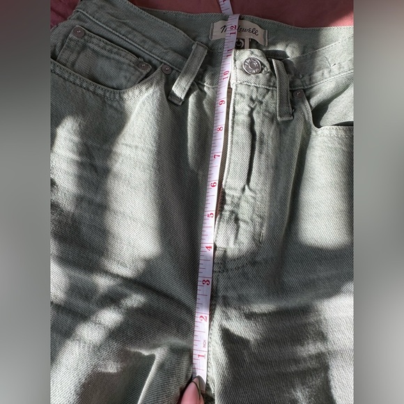 Madewell Baggy Straight Jeans-Garment Dyed Sage Green. Size 23 - Picture 11 of 12